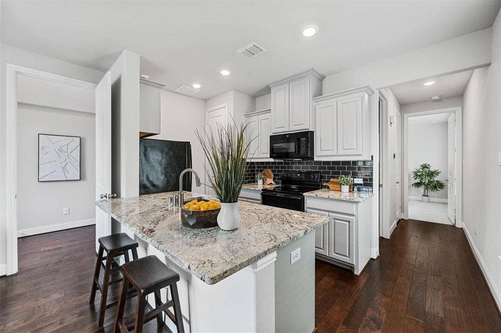 14336 Gatewood Lane, Frisco, TX 75035 2nd kitchen