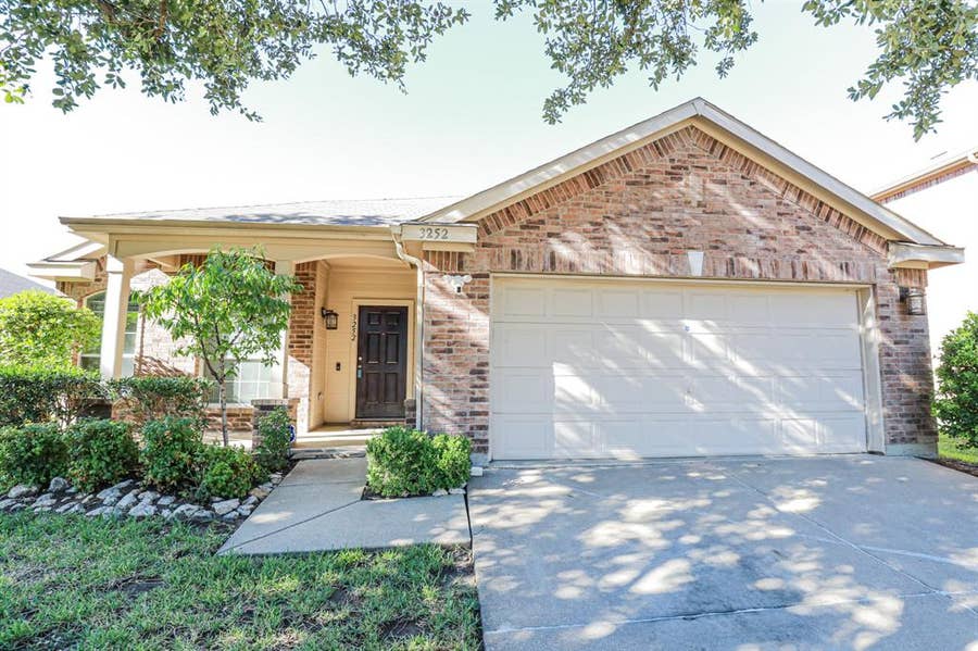 Property photo for 3252 Torio, Grand Prairie, TX