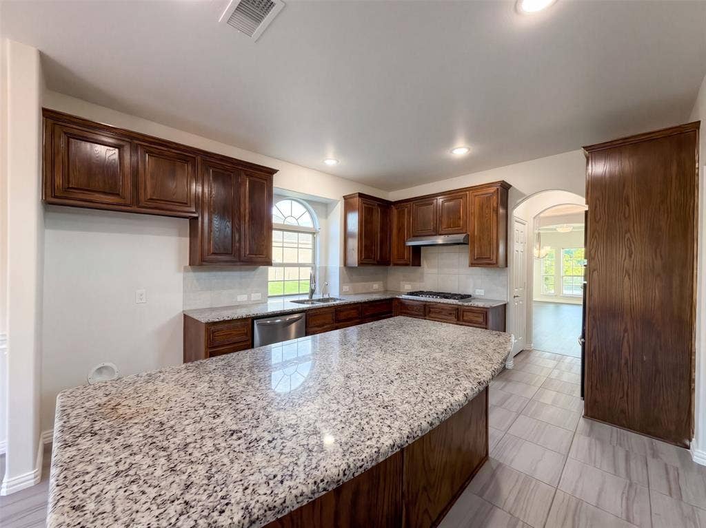 908 Heath Creek Drive, DeSoto, TX 75115 908 Heath Creek Drive, DeSoto, TX 75115