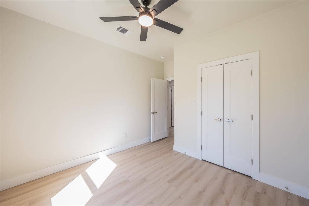 1019 Newby Avenue, Bridgeport, TX 76426
