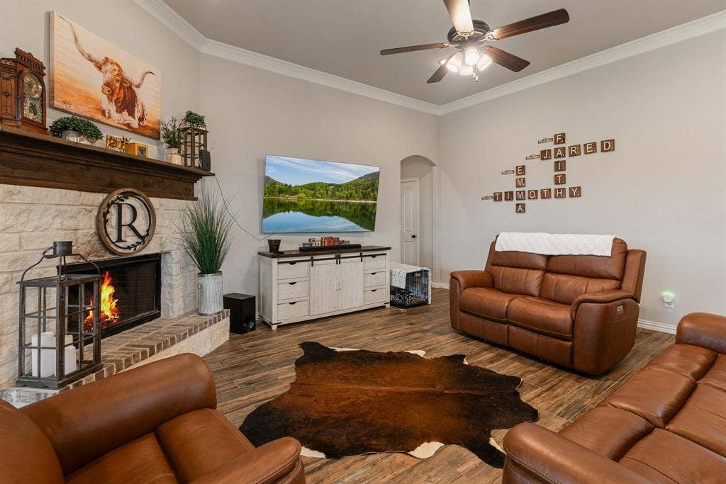 1089 Emilia Drive, Farmersville, TX 75442 1089 Emilia Drive, Farmersville, TX 75442