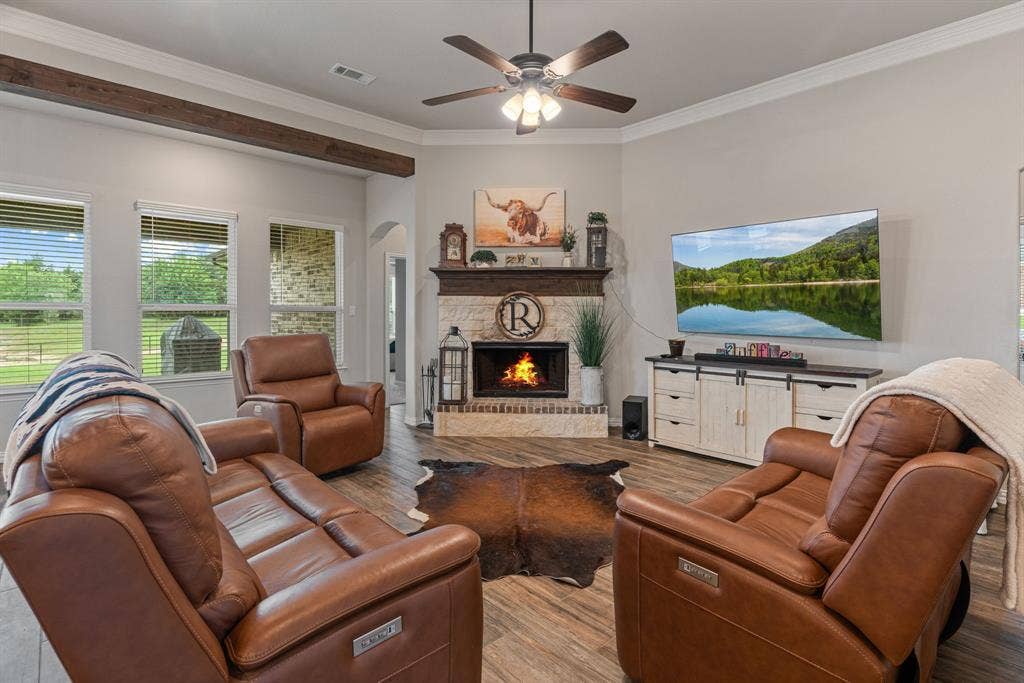 1089 Emilia Drive, Farmersville, TX 75442 1089 Emilia Drive, Farmersville, TX 75442