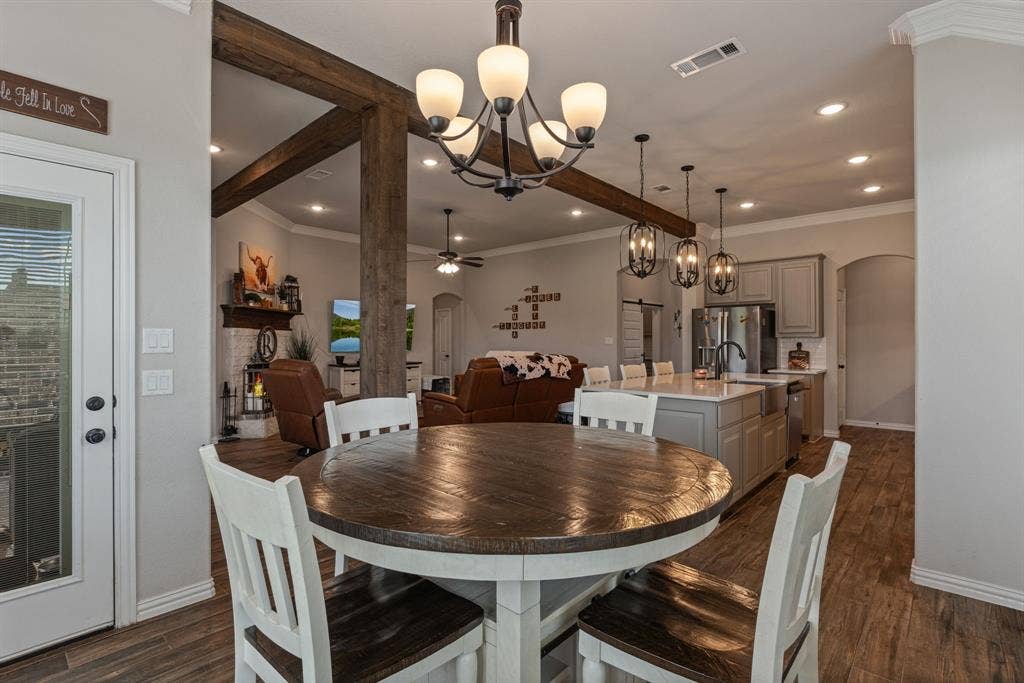 1089 Emilia Drive, Farmersville, TX 75442 1089 Emilia Drive, Farmersville, TX 75442