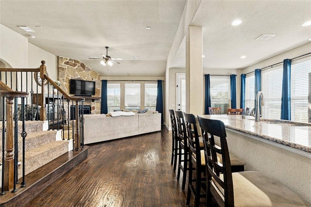 2820 Mariposa Drive, Grand Prairie, TX 75054 Open-concept living and dining spaces designed for everyday comfort.