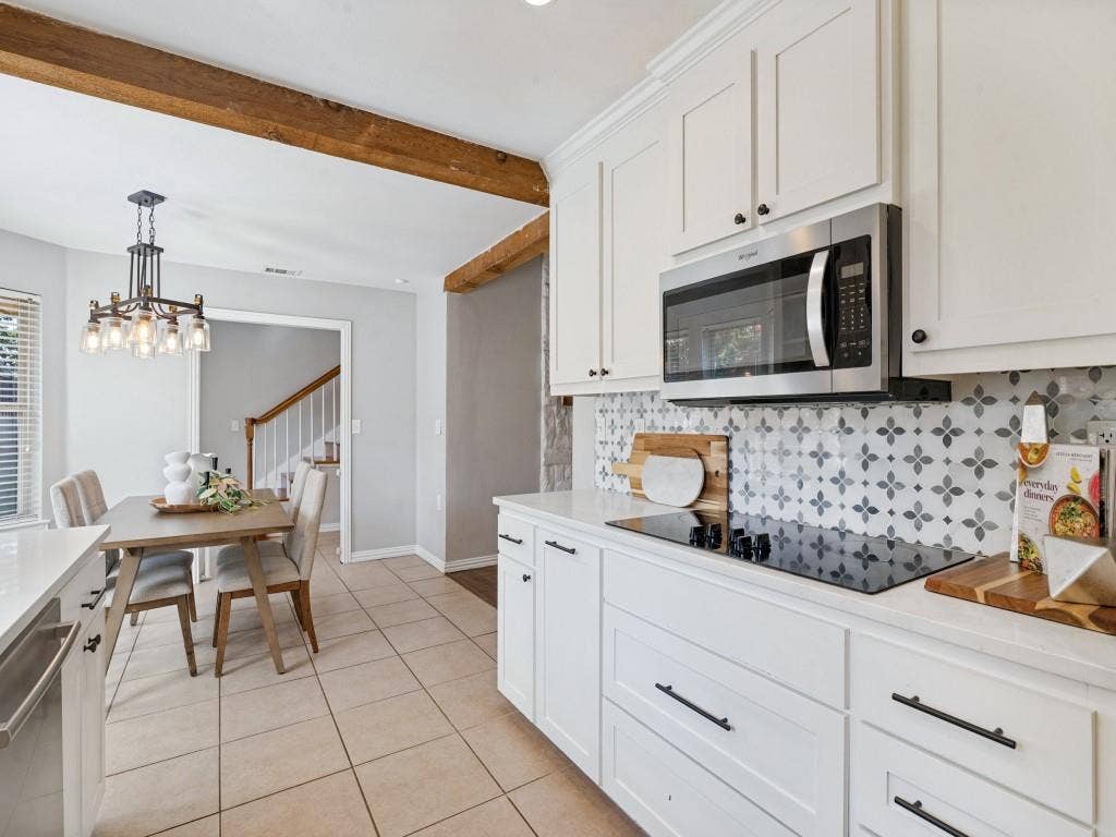 1811 Centenary Drive, Richardson, TX 75081 1811 Centenary Drive, Richardson, TX 75081
