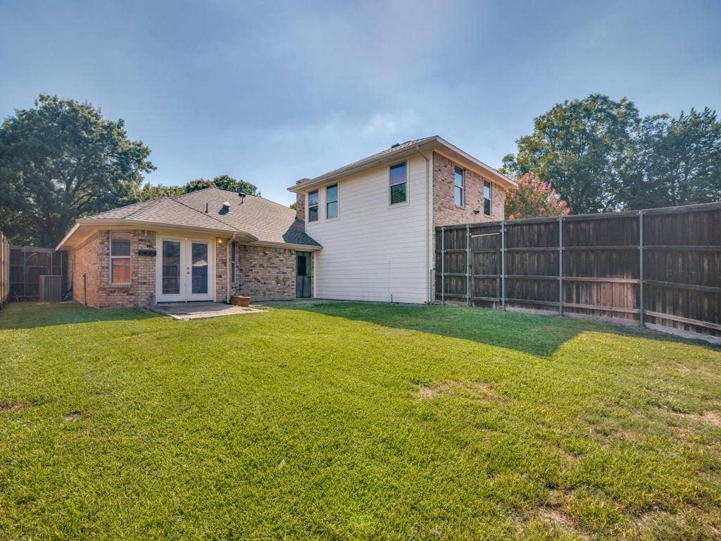 1811 Centenary Drive, Richardson, TX 75081 1811 Centenary Drive, Richardson, TX 75081