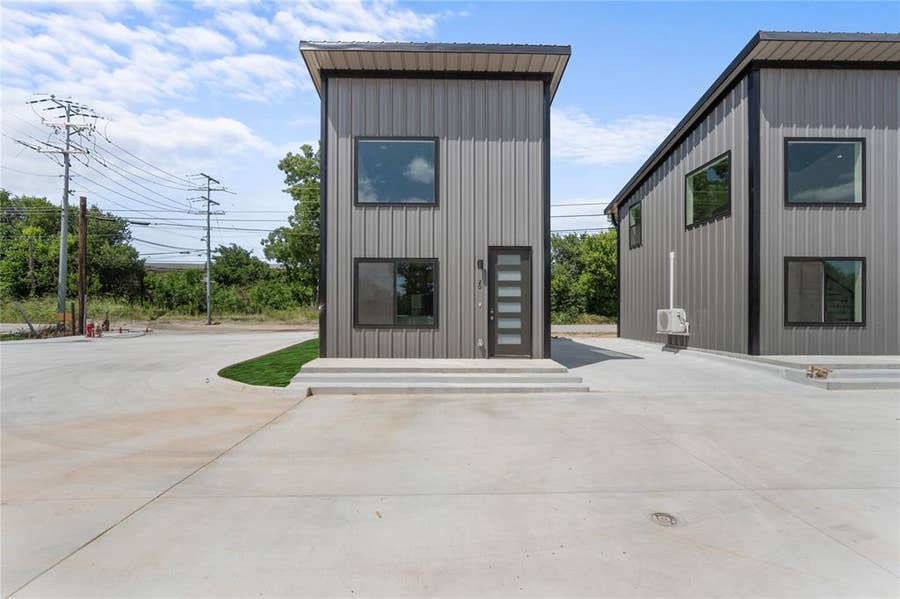 Property photo for 802 Old Wise Road, Bowie, TX