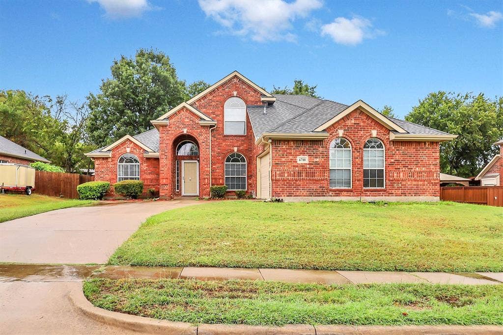 6710 Creek Bend, Rowlett, TX 75089 6710 Creek Bend, Rowlett, TX 75089