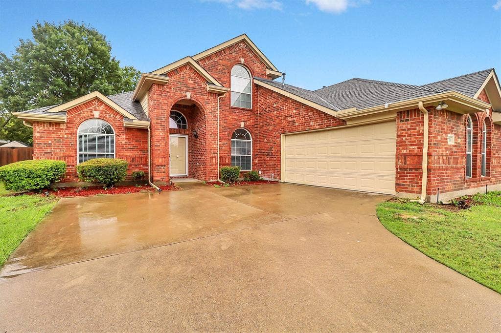 6710 Creek Bend, Rowlett, TX 75089 6710 Creek Bend, Rowlett, TX 75089