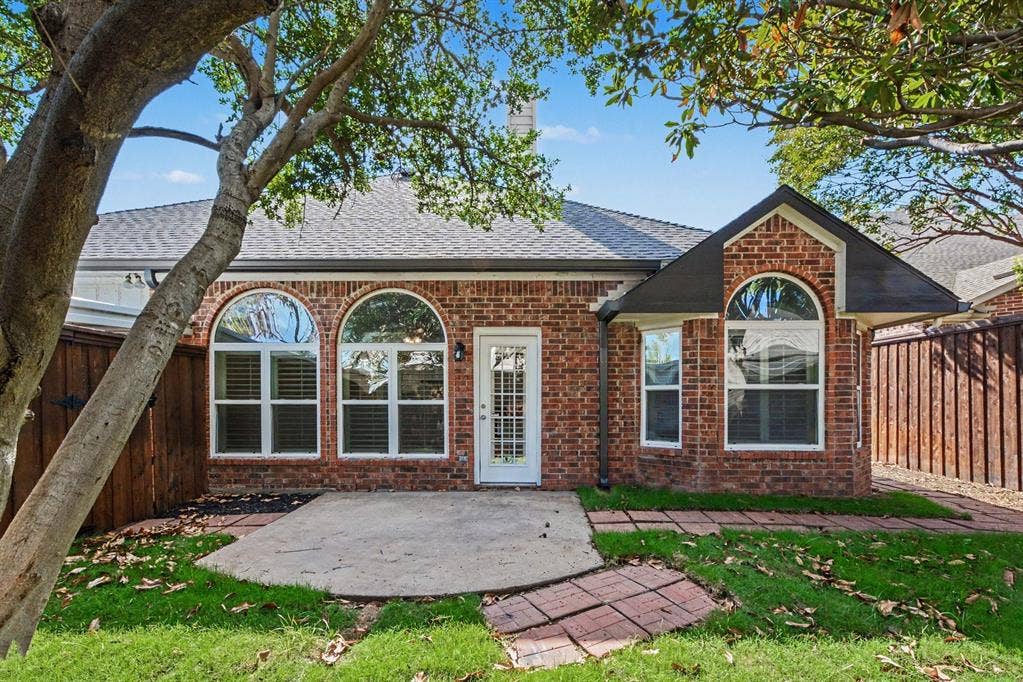 1621 Endicott Drive, Plano, TX 75025