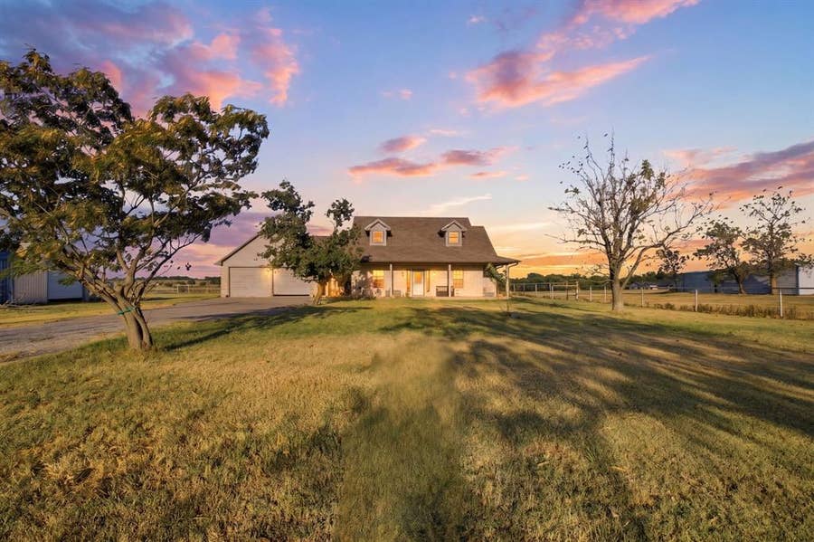 Property photo for 12411 Strittmatter Road, Pilot Point, TX