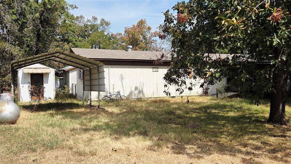 162 Plum Lane, Gordonville, TX 76245