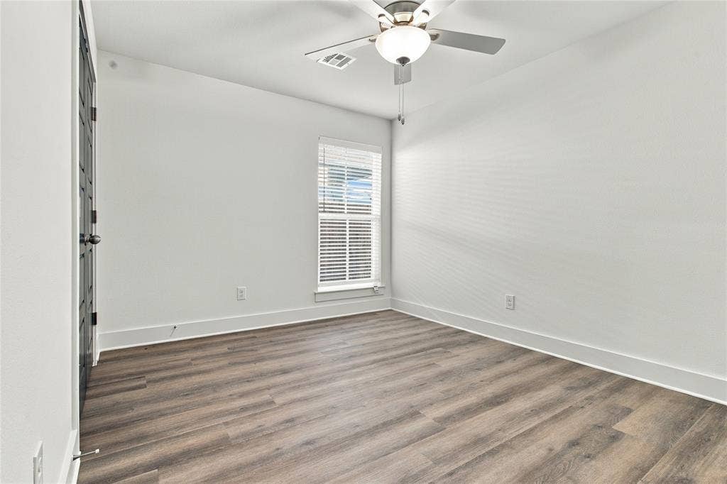 4215 Hummingbird Drive, Sherman, TX 75092