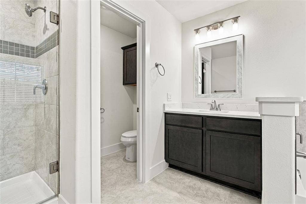 4215 Hummingbird Drive, Sherman, TX 75092