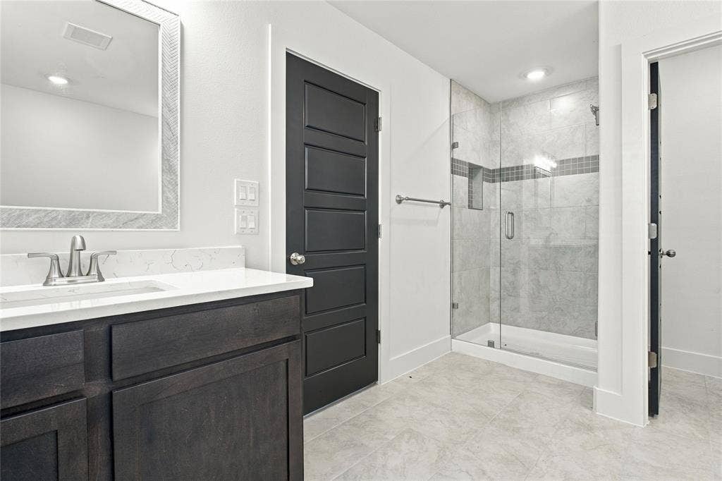 4215 Hummingbird Drive, Sherman, TX 75092