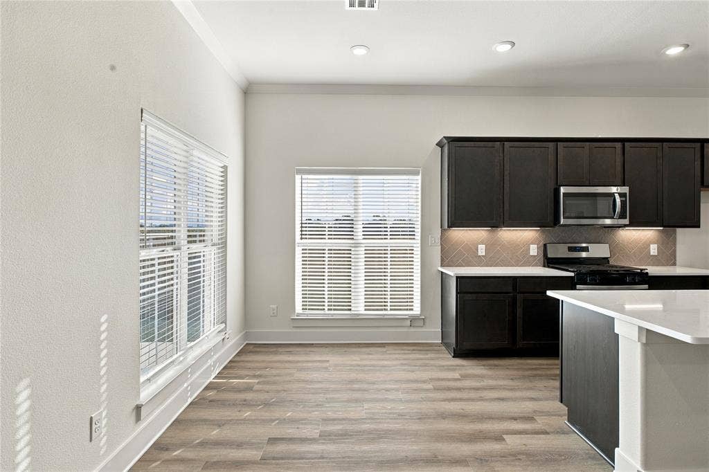 4215 Hummingbird Drive, Sherman, TX 75092