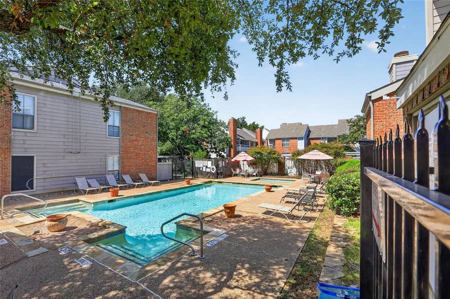 Property photo for 2105 Count Fleet Drive, #217, Arlington, TX