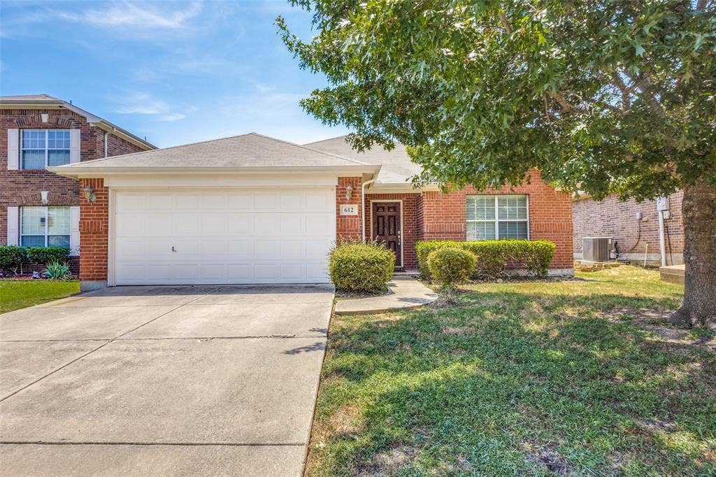 612 Cov Court, Princeton, TX 75407