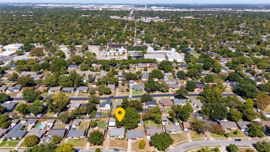 2823 San Marcus Avenue, Dallas, TX 75228 2823 San Marcus Avenue, Dallas, TX 75228