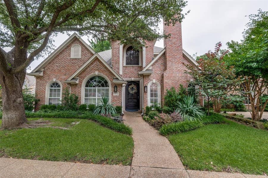 Property photo for 9352 Stratford Way, Dallas, TX