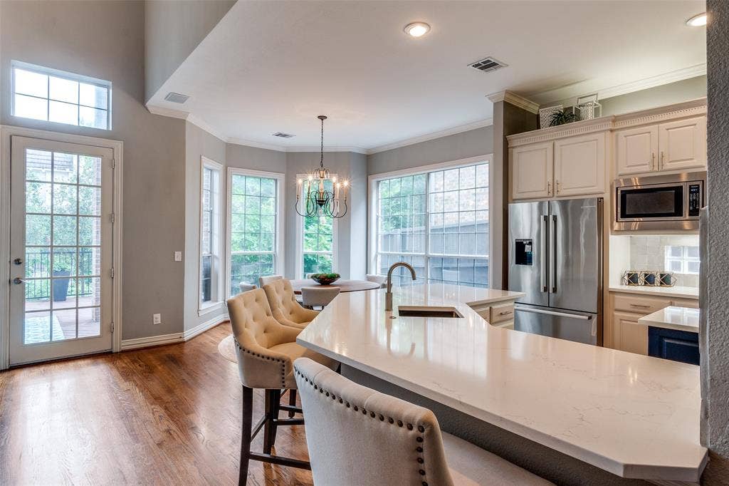 9352 Stratford Way, Dallas, TX 75220 9352 Stratford Way, Dallas, TX 75220