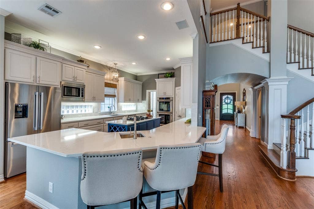 9352 Stratford Way, Dallas, TX 75220 9352 Stratford Way, Dallas, TX 75220