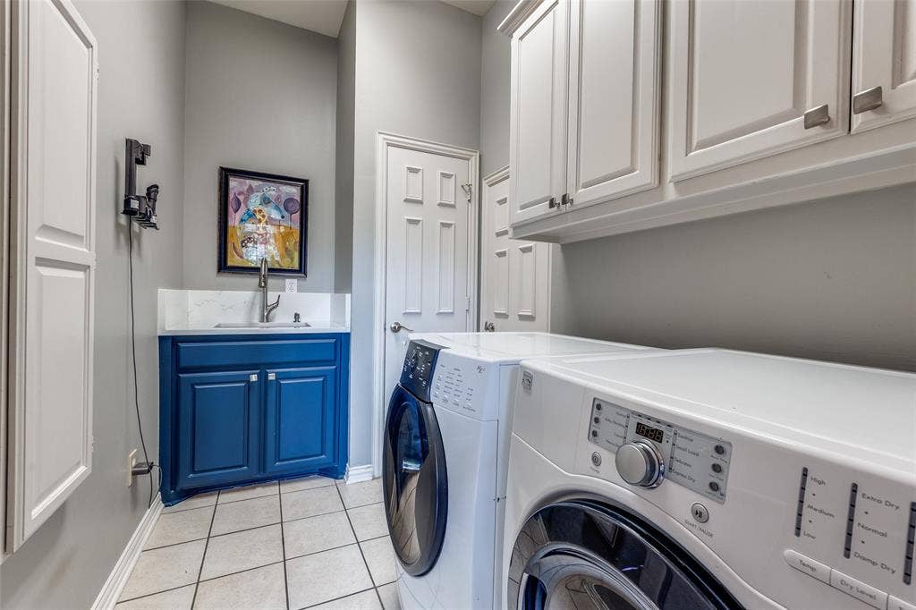 9352 Stratford Way, Dallas, TX 75220 9352 Stratford Way, Dallas, TX 75220