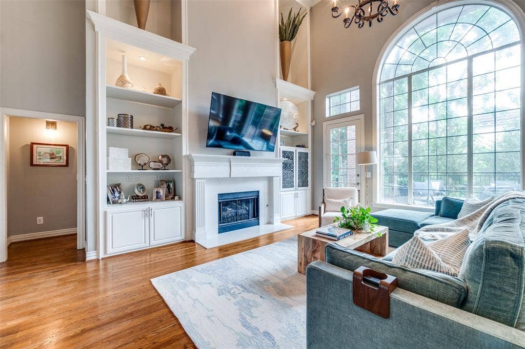 9352 Stratford Way, Dallas, TX 75220 9352 Stratford Way, Dallas, TX 75220