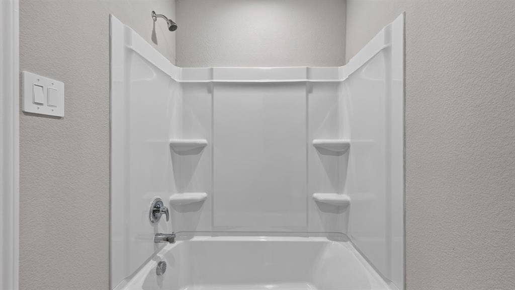 130 DAVIS Lane, Newark, TX 76071