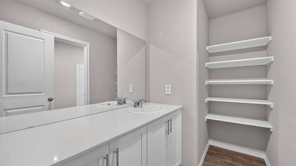 130 DAVIS Lane, Newark, TX 76071