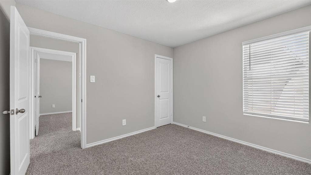 130 DAVIS Lane, Newark, TX 76071