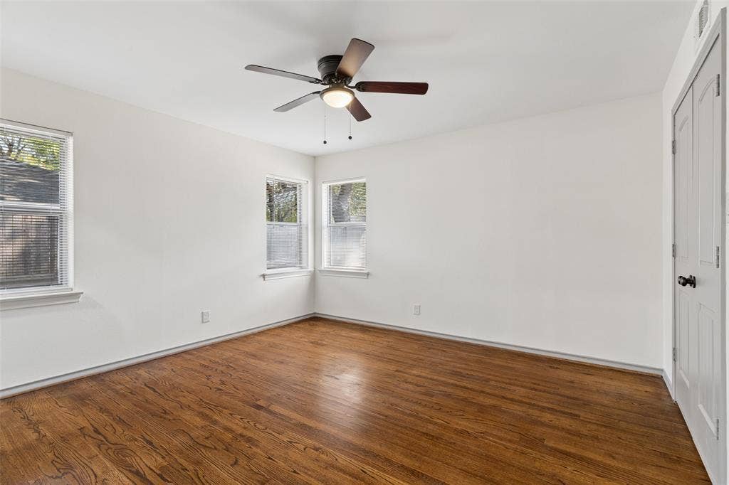 6404 E Lovers Lane, Dallas, TX 75214 6404 E Lovers Lane, Dallas, TX 75214