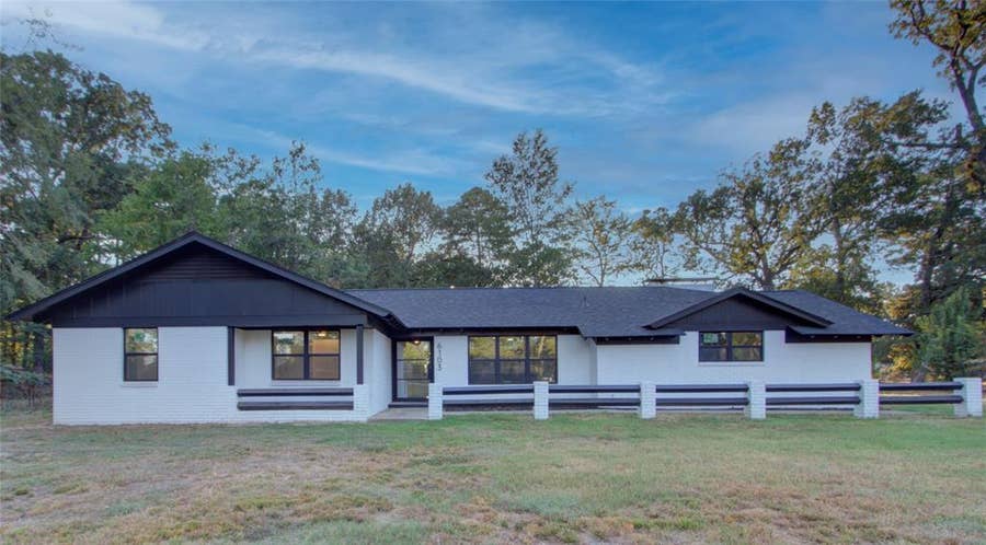 Property photo for 6103 Pleasant Grove Road, Texarkana, TX