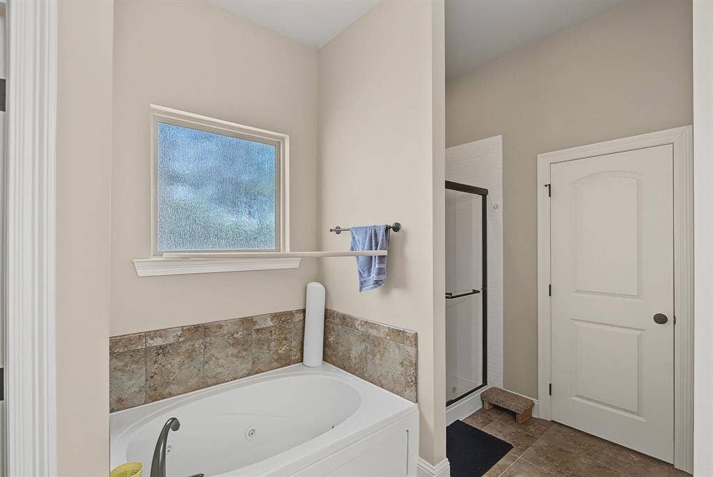 2891 Caribbean Cove, Shreveport, LA 71105
