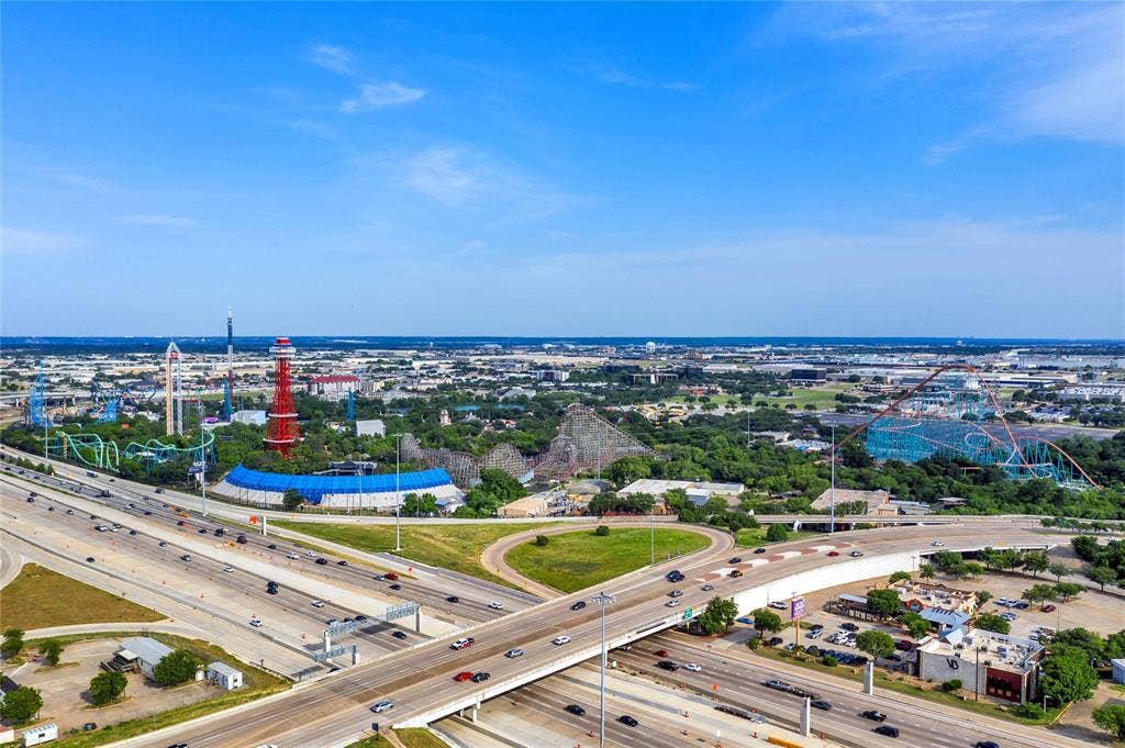 4523 Wescott Drive, Grand Prairie, TX 75052 Additional content