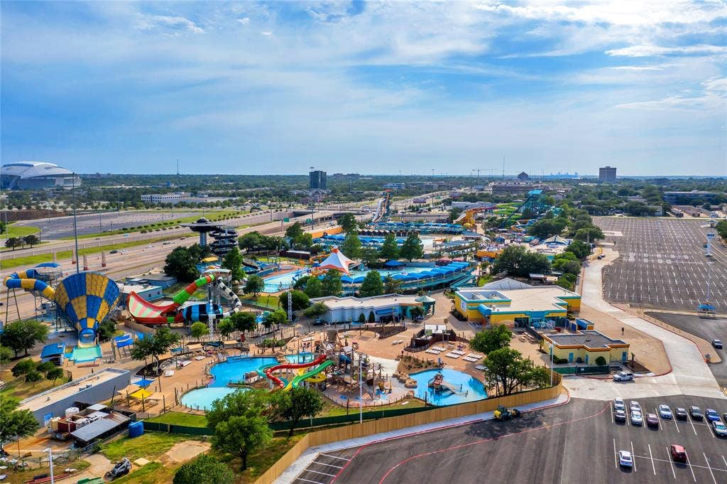 4523 Wescott Drive, Grand Prairie, TX 75052 Additional content