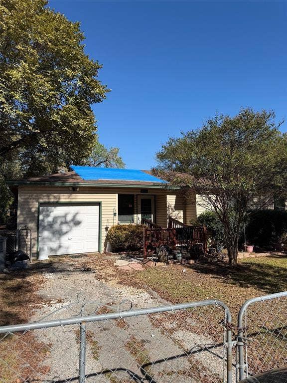 Property photo for 2317 Coldbrook Lane, Dallas, TX