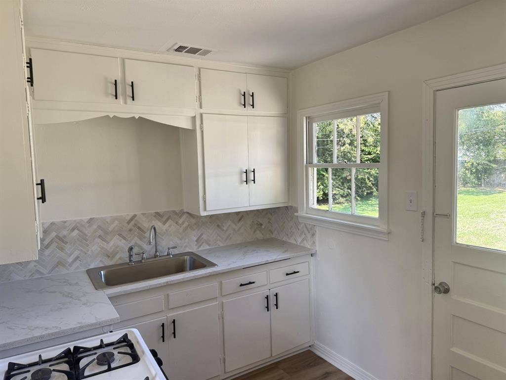 3605 Frederick Avenue, Waco, TX 76707 3605 Frederick Avenue, Waco, TX 76707