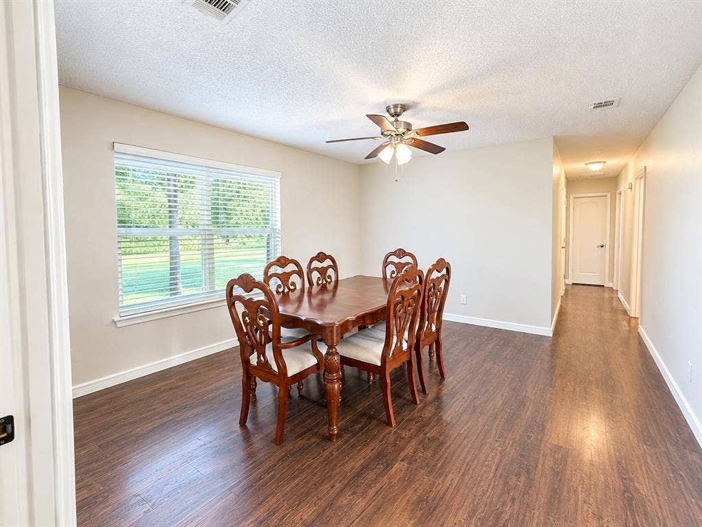 418 County Road 2615, Telephone, TX 75488