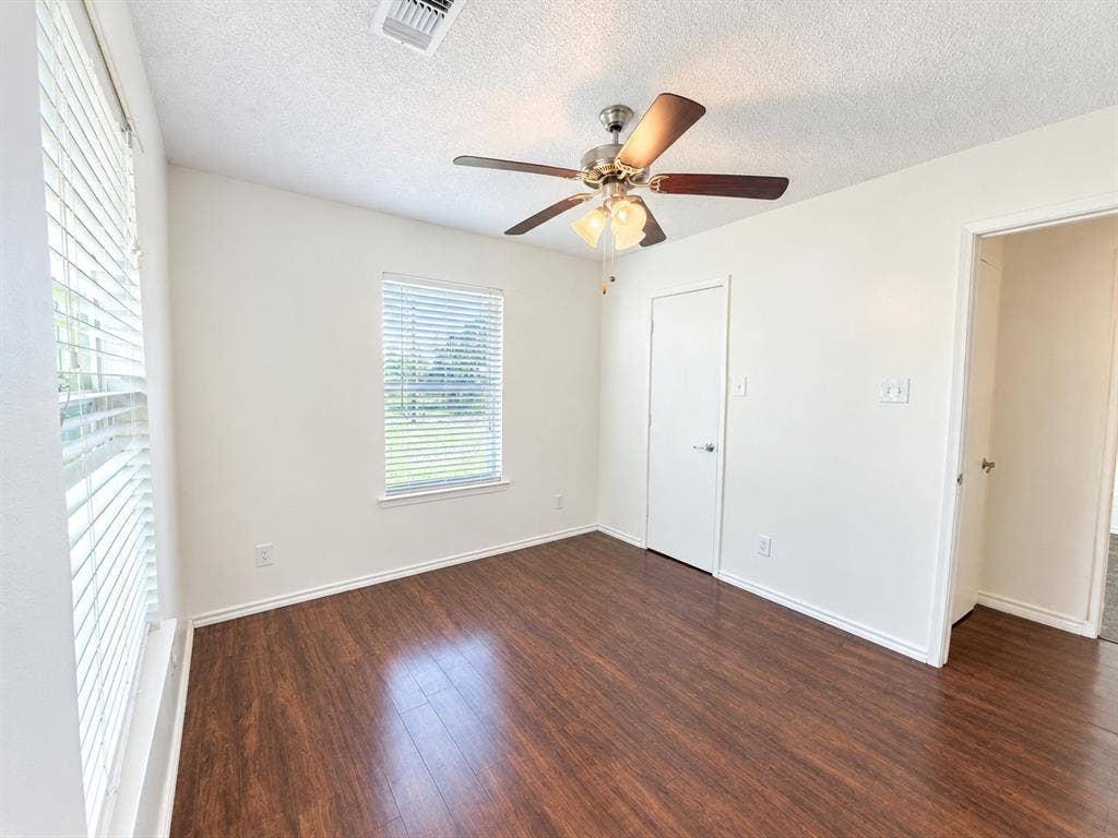 418 County Road 2615, Telephone, TX 75488