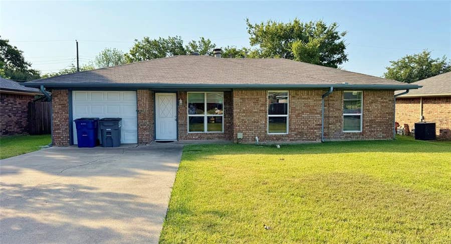 Property photo for 3914 William Street, Sachse, TX