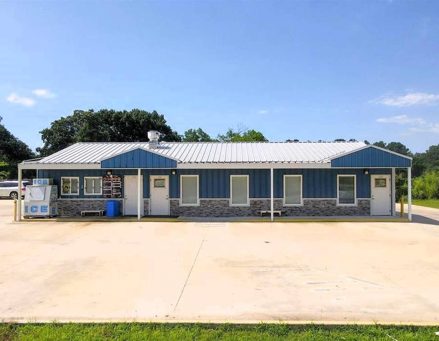 Property photo for 1721 N Edwards Ave., Mount Pleasant, TX