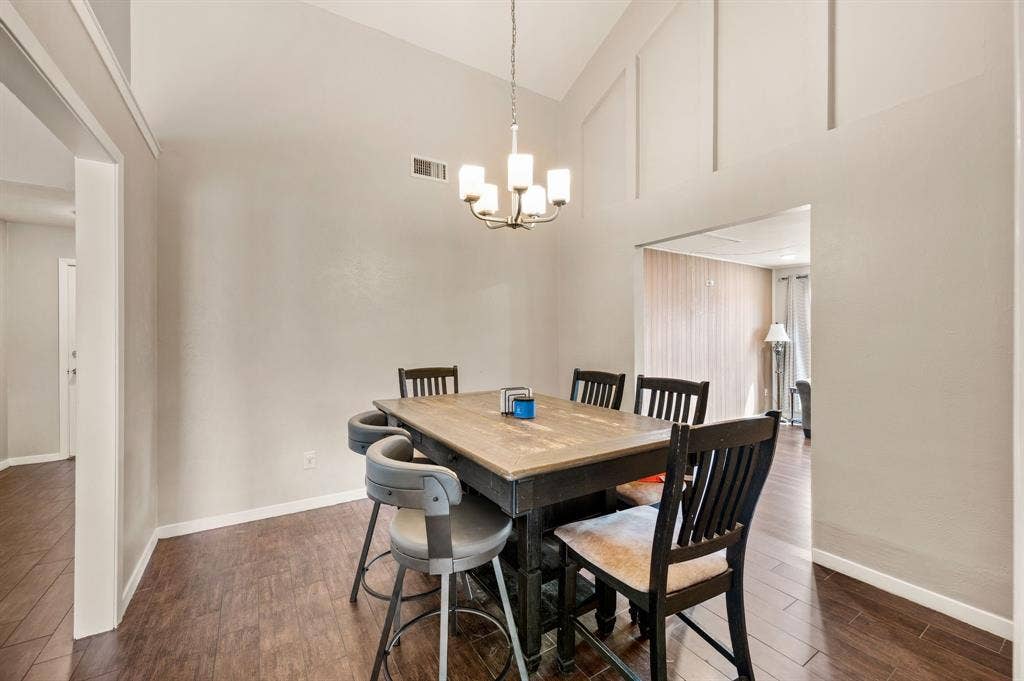 2405 Ridgewood Drive, Plano, TX 75074 2405 Ridgewood Drive, Plano, TX 75074