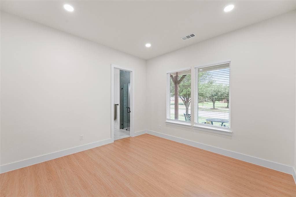 1002 Devonshire Drive N, Forney, TX 75126