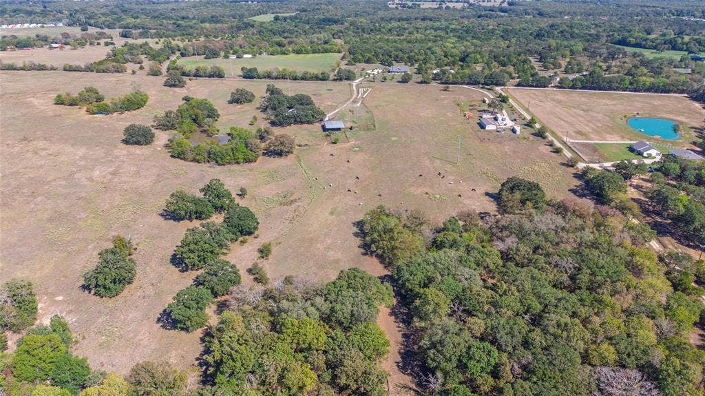 1586 County Road 4133, Cumby, TX 75433