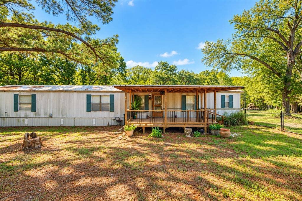103 Cedar Ridge Drive, Eustace, TX 75124 103 Cedar Ridge Drive, Eustace, TX 75124