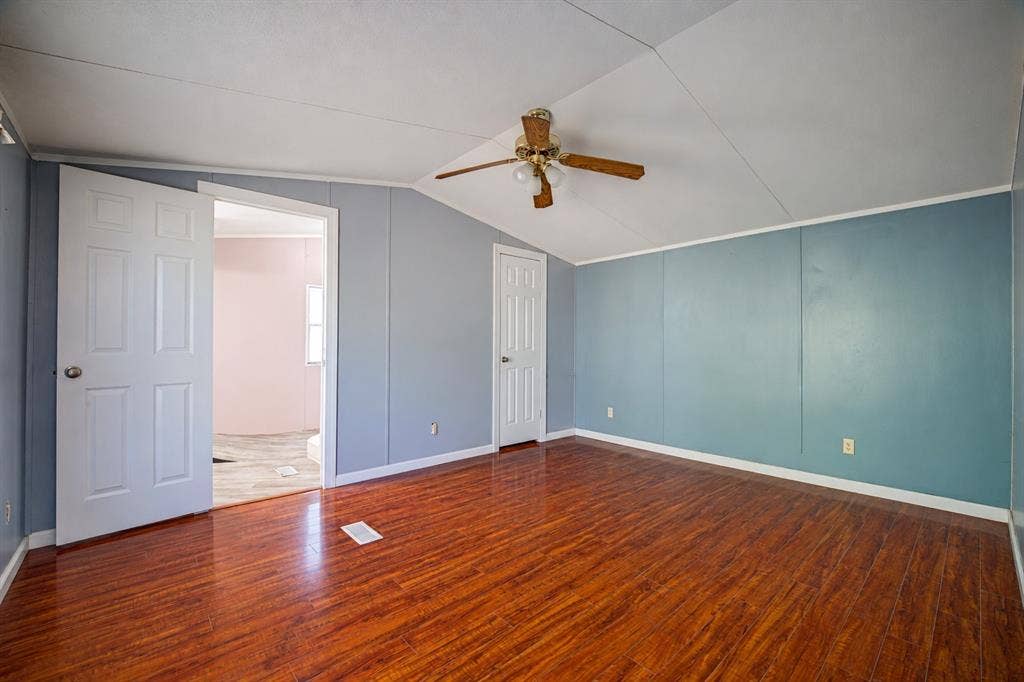 103 Cedar Ridge Drive, Eustace, TX 75124 Virtually edited to remove personal property