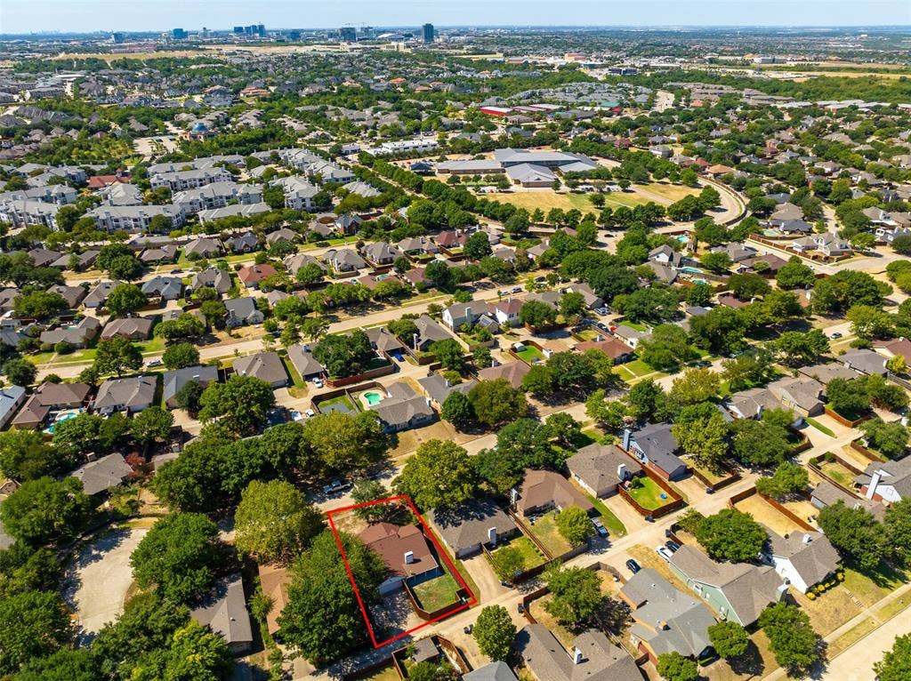 8400 Willow Creek Drive, Frisco, TX 75034 8400 Willow Creek Drive, Frisco, TX 75034