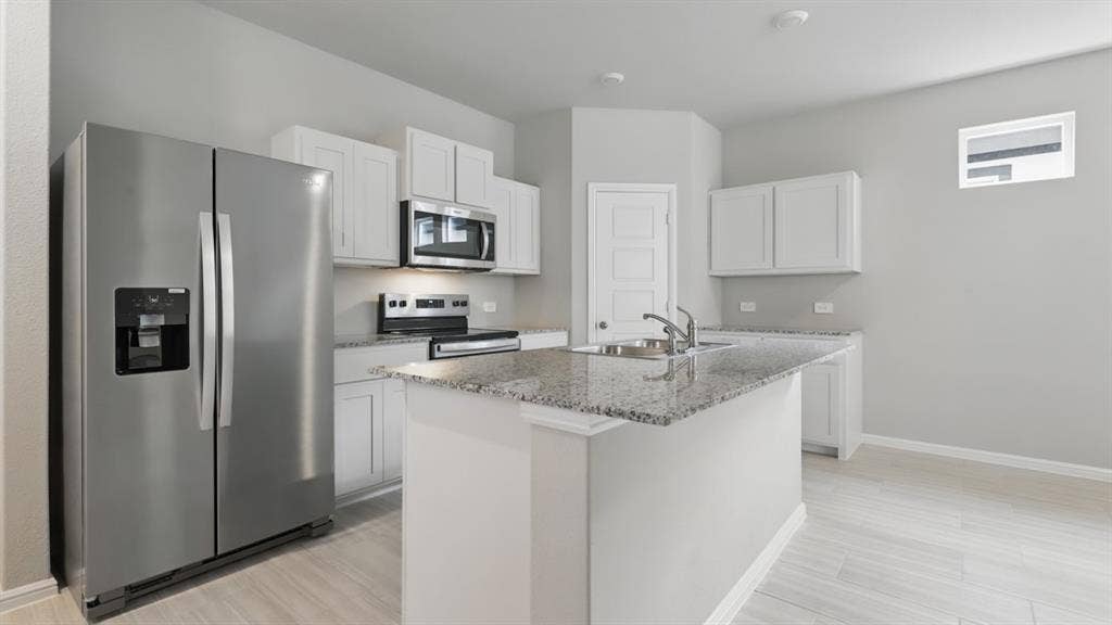 2916 MAPLE ORCHARD Lane, Fort Worth, TX 76140