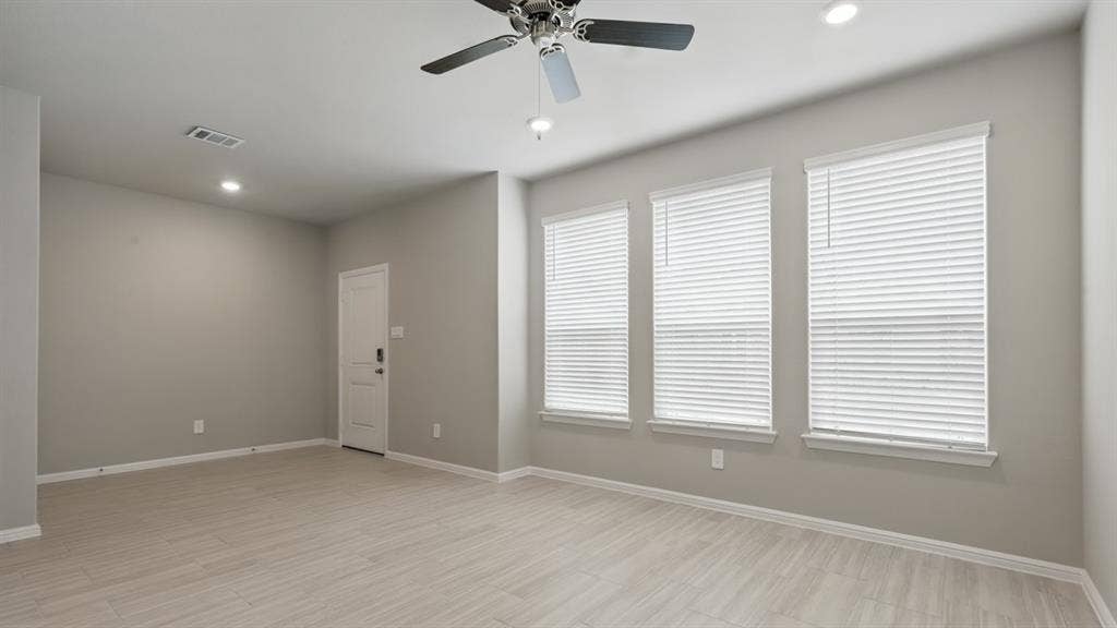 2916 MAPLE ORCHARD Lane, Fort Worth, TX 76140